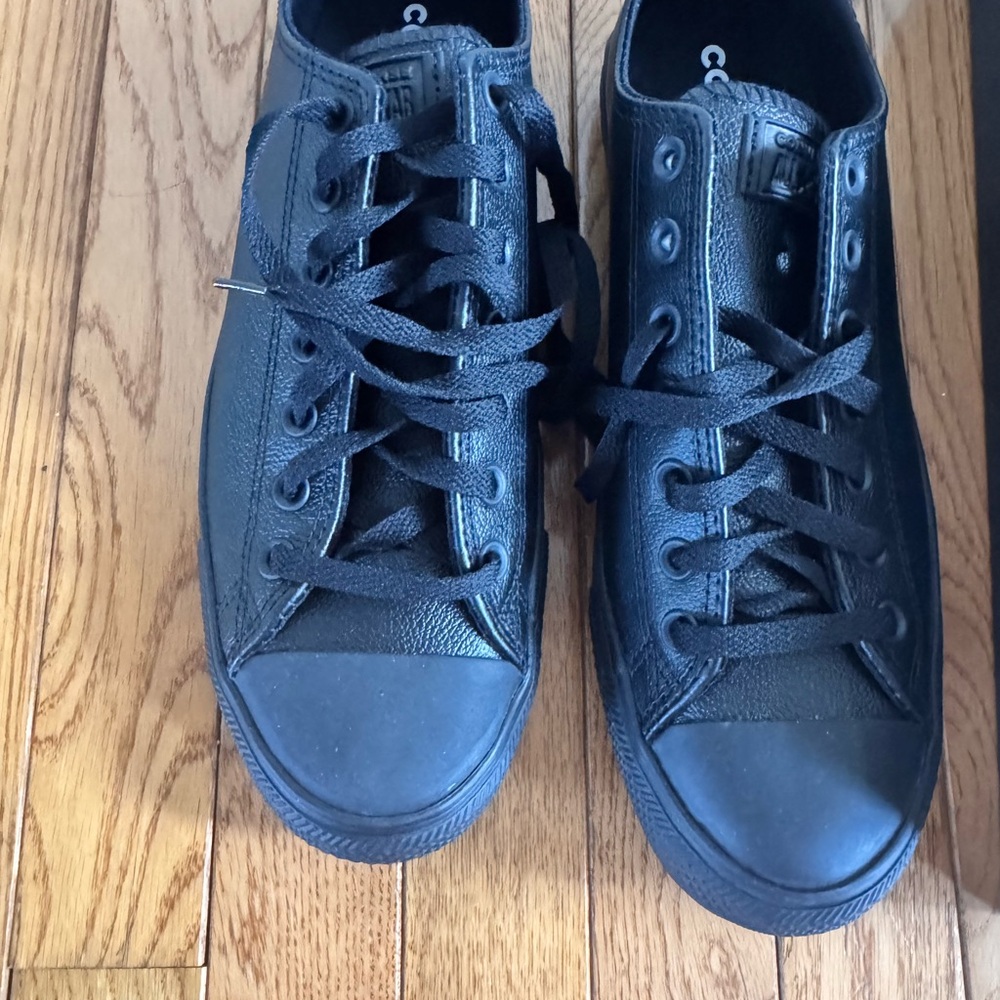 Converse Men's All-Black Sneakers